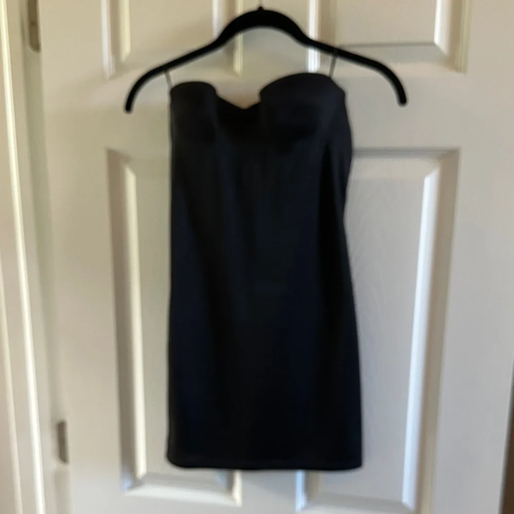 Maidenform Classic Black Strapless Shaper